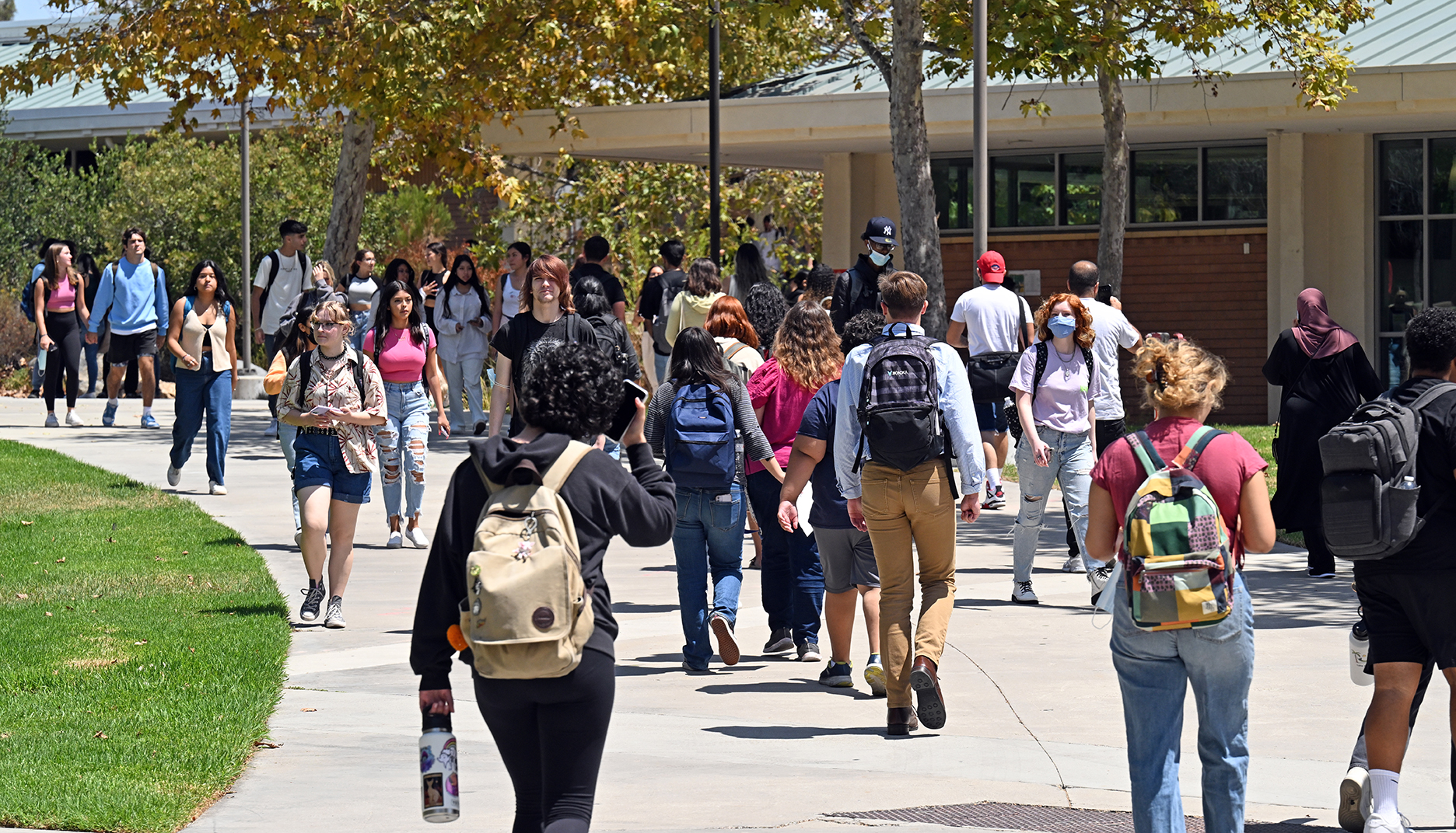 Grossmont College students walking